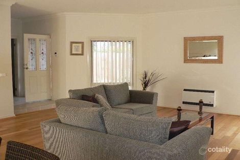 2-8 Church St, Cowes, VIC 3922