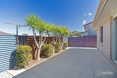 Property photo of 2/64A Cowlishaw Street Redhead NSW 2290