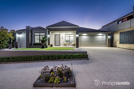 4 Topsail Loop, Alkimos, WA 6038