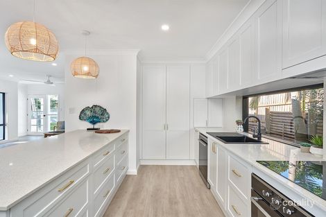 Property photo of 44 Daphne Drive Redlynch QLD 4870