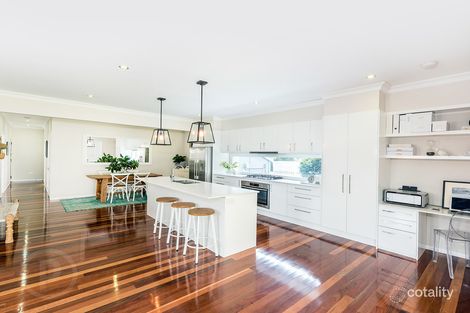 Property photo of 161 Beddoes Street Holland Park QLD 4121