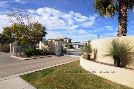 4/145 Palm Meadows Dr, Carrara, QLD 4211