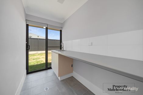 Property photo of 3 Crossley Road Midvale WA 6056