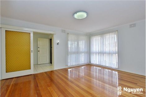Property photo of 11 Novara Parade St Albans VIC 3021