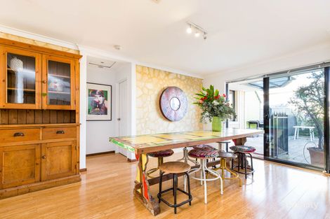 Property photo of 27 Weston Way Kardinya WA 6163