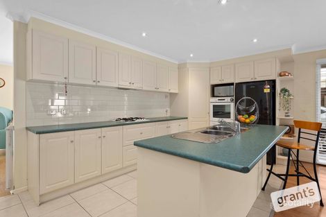 Property photo of 37 Fleetwood Drive Narre Warren VIC 3805