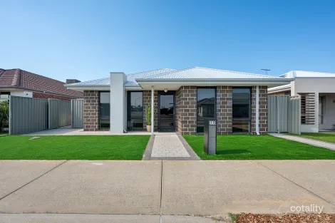 11 Mayor St, Harrisdale, WA 6112