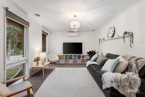 Property photo of 7 Cloverdale Lane Chirnside Park VIC 3116
