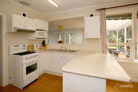 Property photo of 5 Anthony Drive Mount Waverley VIC 3149