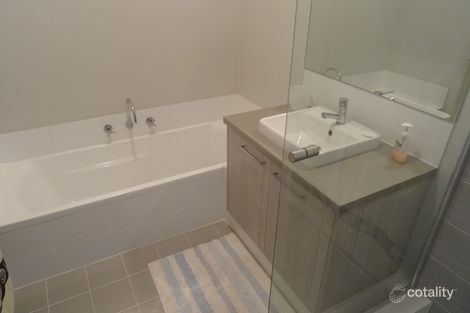 Property photo of 96 Tiffany Centre Dalyellup WA 6230