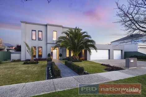 Property photo of 17 Lake Gardens Avenue Lake Gardens VIC 3355