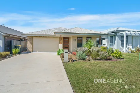 15 Windsail Lane, Vincentia, NSW 2540