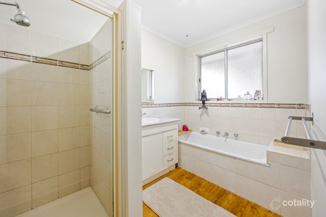 Property photo of 12 Downing Drive Canadian VIC 3350