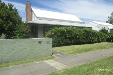 Property photo of 17 Anderson Street Bairnsdale VIC 3875