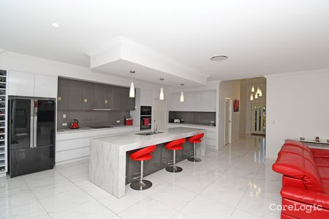 Property photo of 49 Ronaldo Way Urangan QLD 4655