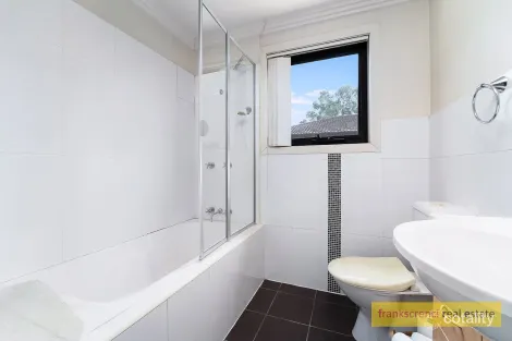 Property photo of 2/43 Crown Street Granville NSW 2142