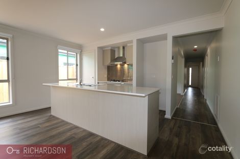Property photo of 7 Wicker Street Werribee VIC 3030