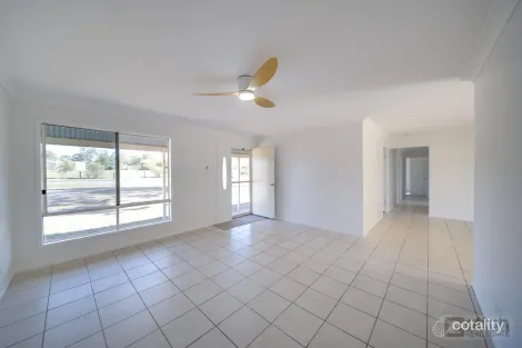 Property photo of 22 Cockatoo Drive Adare QLD 4343