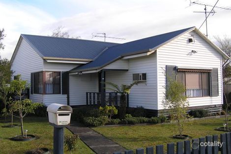 17 Bristol St, Moe, VIC 3825