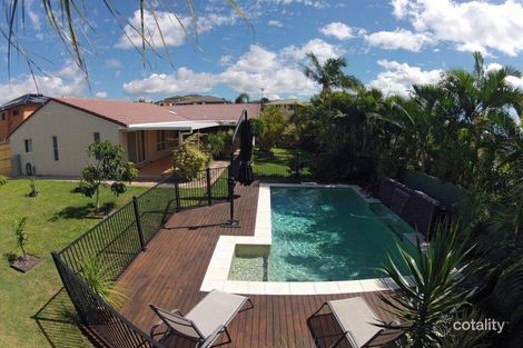 4 Swissalp Dr, Urraween, QLD 4655