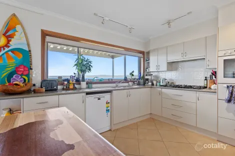 Property photo of 33 Tulka Esplanade Tulka SA 5607