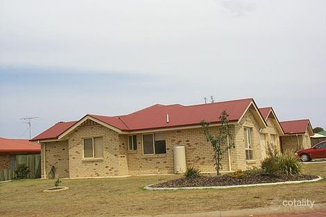 26 Carmen St, Kearneys Spring, QLD 4350