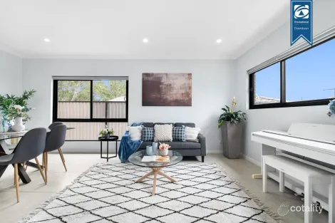 Property photo of 80A Clyde Avenue Moorebank NSW 2170