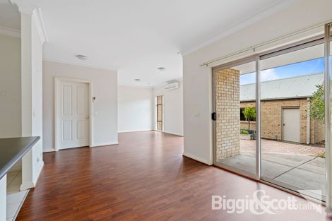 Property photo of 17 Forge Close Maribyrnong VIC 3032