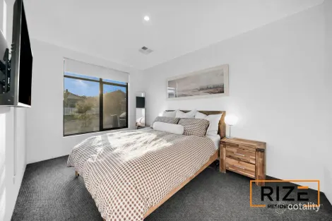 Property photo of 52 Hinckley Parkway Hocking WA 6065