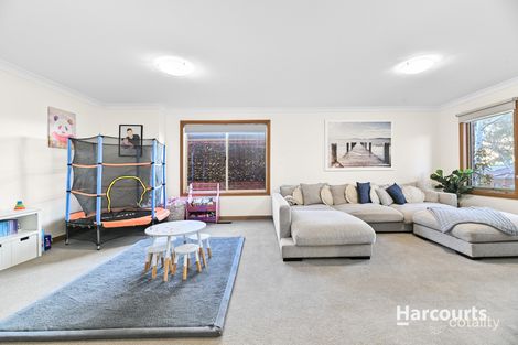 Property photo of 1 Penny Lane Berwick VIC 3806
