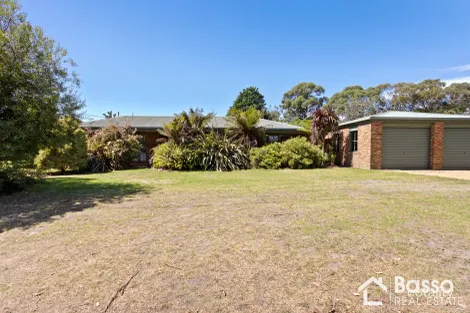 Property photo of 49 Goolgowie Street Rosebud VIC 3939