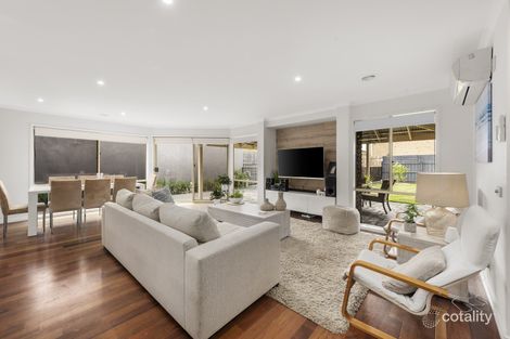 Property photo of 51 Shearer Drive Rowville VIC 3178