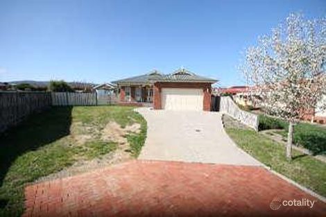 8 Middleham Cl, Lysterfield, VIC 3156