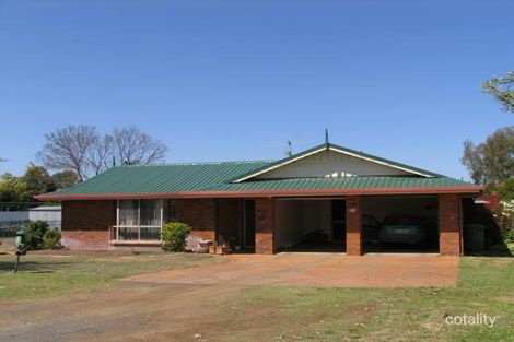 29 Hill St, Pittsworth, QLD 4356