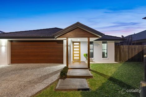 Property photo of 14 Lyrebird Crescent Upper Kedron QLD 4055