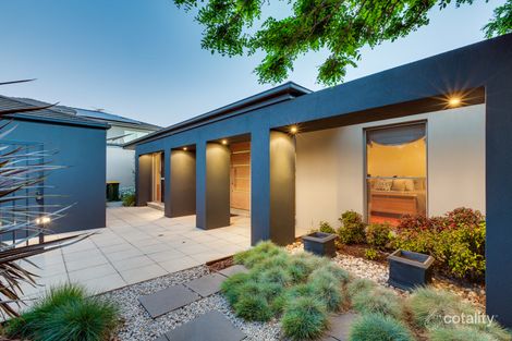 Property photo of 5 Buchanan Court Taylors Lakes VIC 3038
