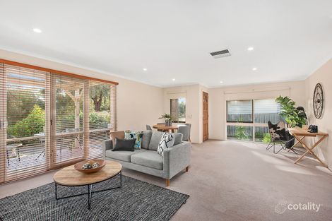 Property photo of 1/21 Branksome Grove Blackburn South VIC 3130