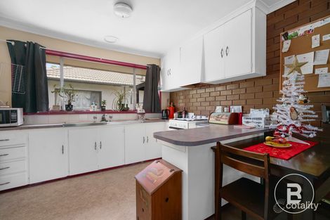 Property photo of 2/4 Mauger Street Wendouree VIC 3355