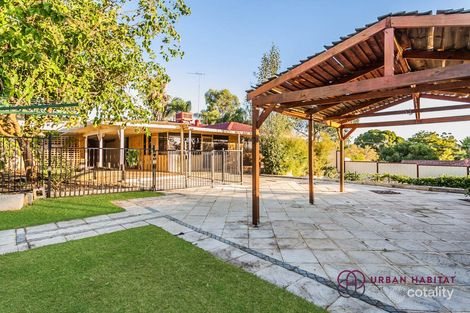 Property photo of 3 Eliot Close Parmelia WA 6167