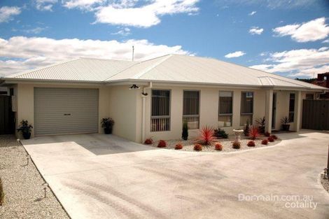 2/58 Laura St, Latrobe, TAS 7307