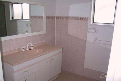 Property photo of 24 Neath Street Pelaw Main NSW 2327