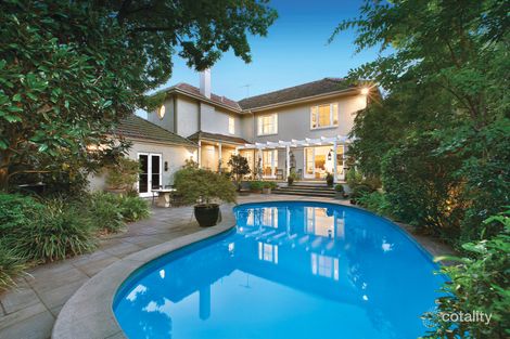 Property photo of 10 Scotsburn Grove Toorak VIC 3142