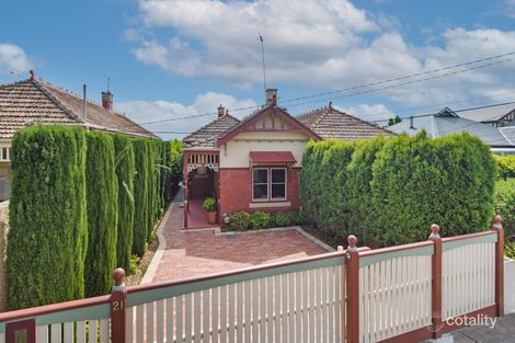 Property photo of 21 Flower Street Essendon VIC 3040