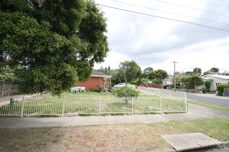 19 Nelson Ave, Highton, VIC 3216