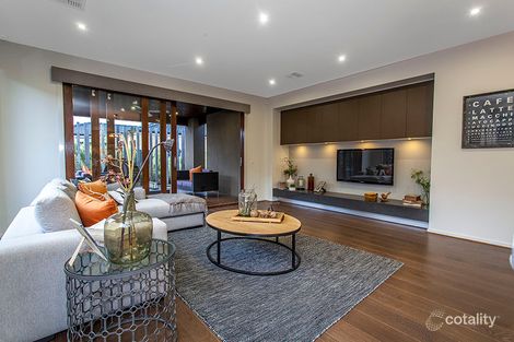 Property photo of 17 Winchcombe Way Cranbourne North VIC 3977