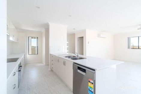 Property photo of 2/13A Wilton Drive East Maitland NSW 2323