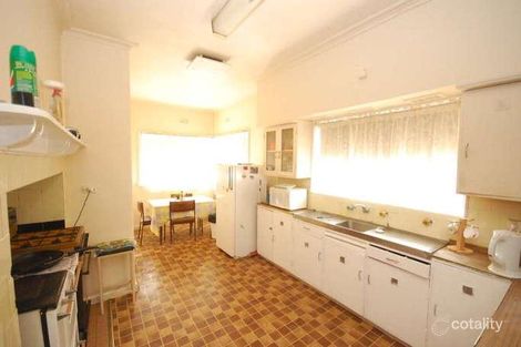 Property photo of 15 Brinkley Avenue Wendouree VIC 3355