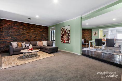 Property photo of 11 Trembath Court Altona Meadows VIC 3028