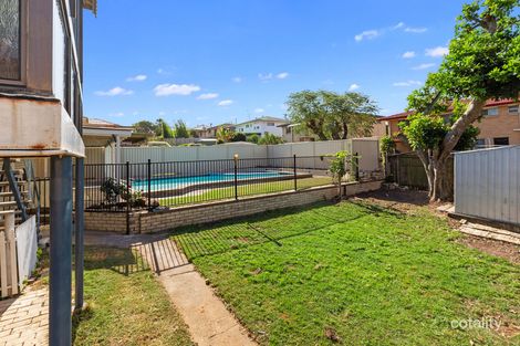 Property photo of 32 Salandra Street Mansfield QLD 4122