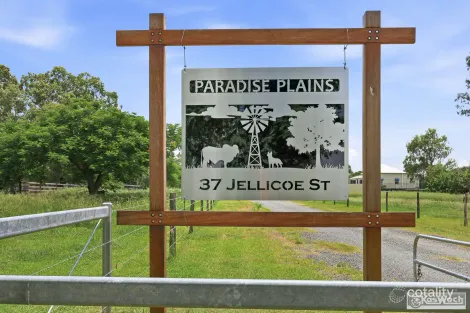 37 Jellicoe St, Port Curtis, QLD 4700